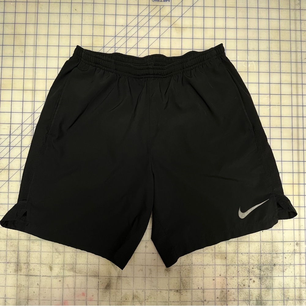 Black Nike Dri Fit 7” Unlined Running Shorts Size Medium